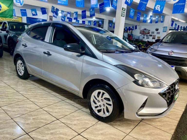 HYUNDAI - HB20 - 2022/2022 - Cinza - R$ 59.499,00
