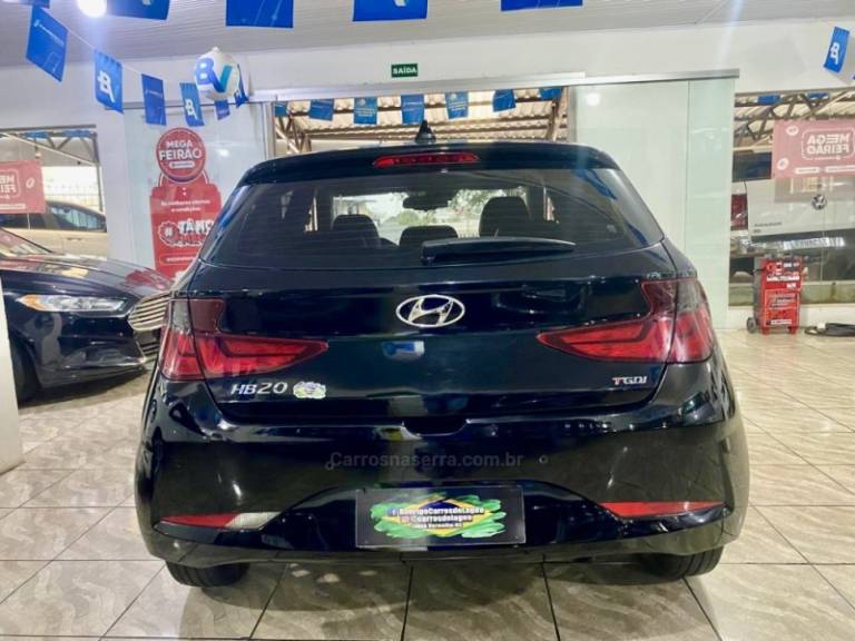 HYUNDAI - HB20 - 2022/2022 - Preta - R$ 72.599,00