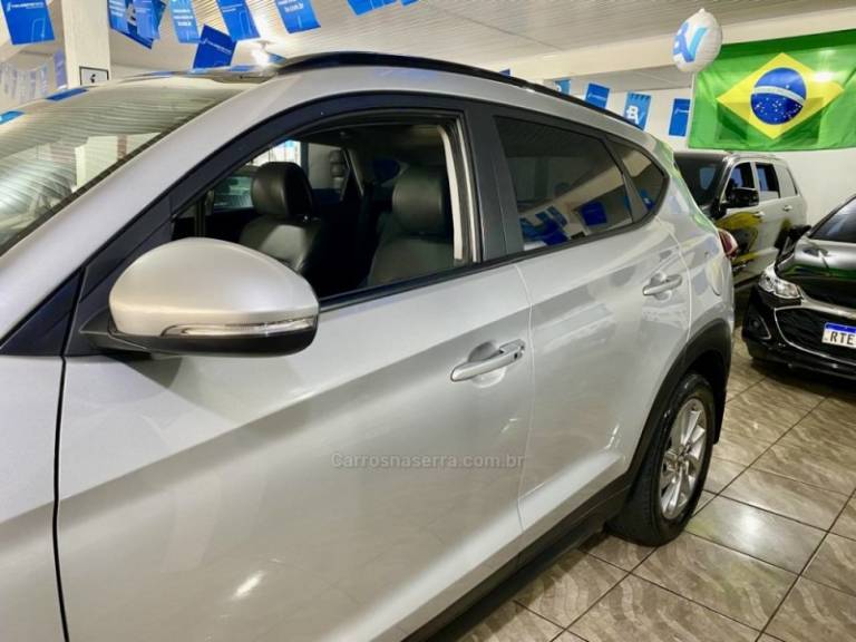 HYUNDAI - TUCSON - 2018/2018 - Cinza - R$ 92.899,00