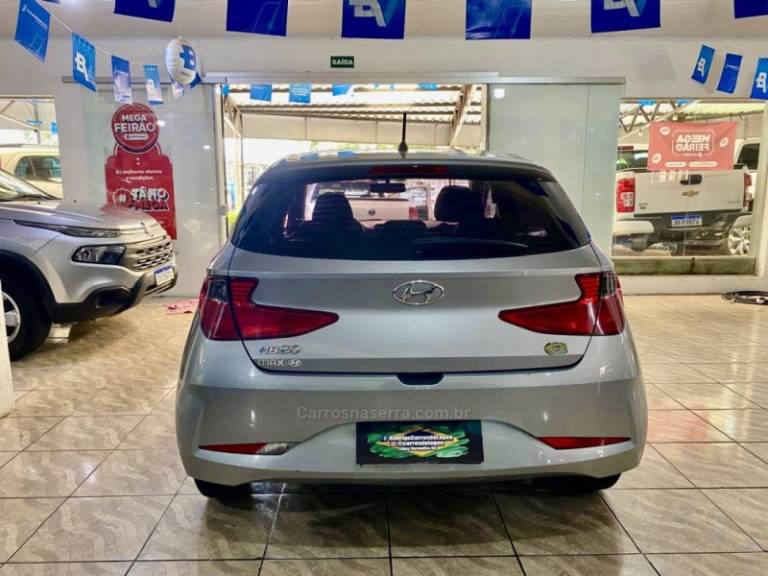 HYUNDAI - HB20 - 2022/2022 - Cinza - R$ 59.499,00