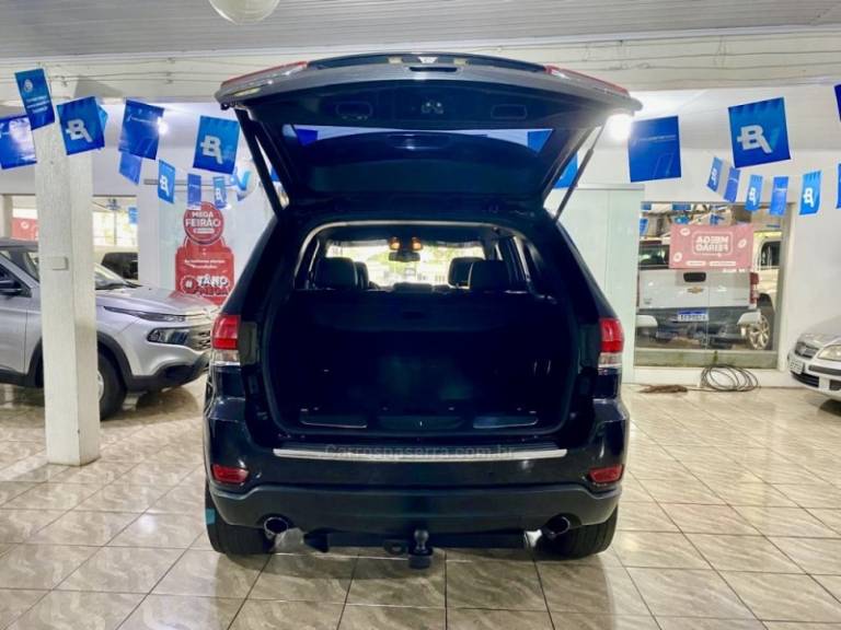 JEEP - GRAND CHEROKEE - 2014/2014 - Preta - R$ 84.299,00