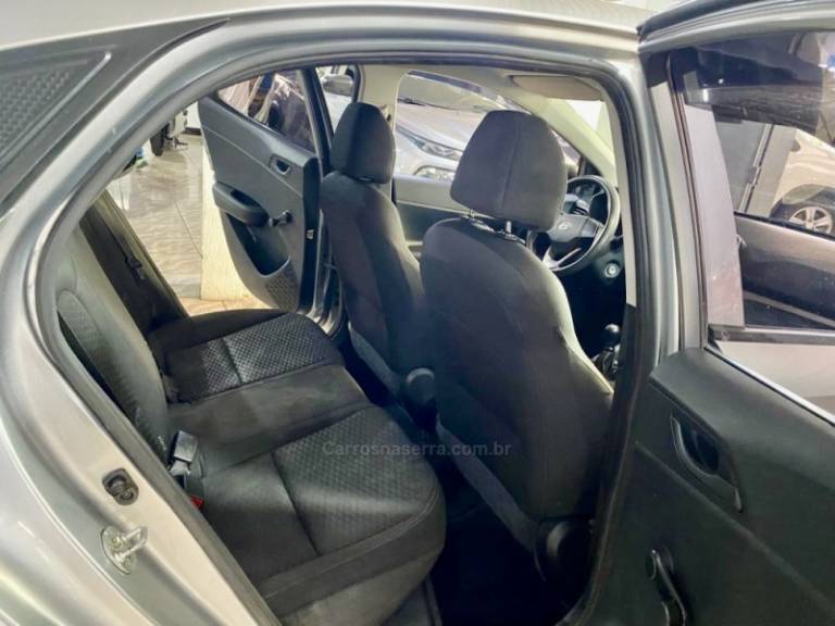 HYUNDAI - HB20 - 2022/2022 - Cinza - R$ 59.499,00