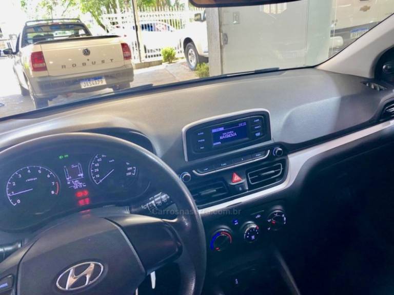 HYUNDAI - HB20 - 2022/2022 - Cinza - R$ 59.499,00