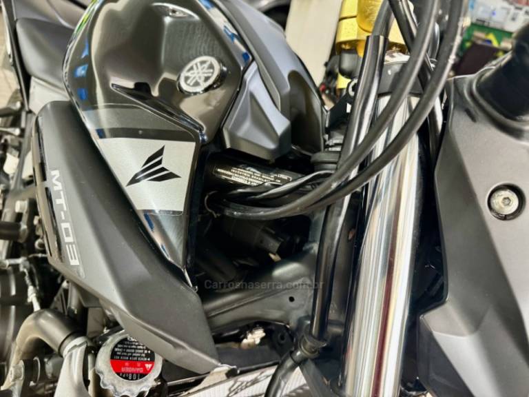YAMAHA - MT - 2017/2017 - Preta - R$ 19.990,00