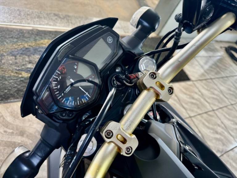 YAMAHA - MT - 2017/2017 - Preta - R$ 19.990,00